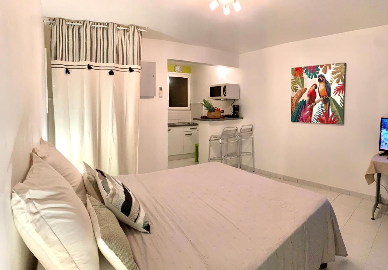 Superbe Studio Ultra Cosy A 2 Min De La Plage Sainte-Anne Exterior foto